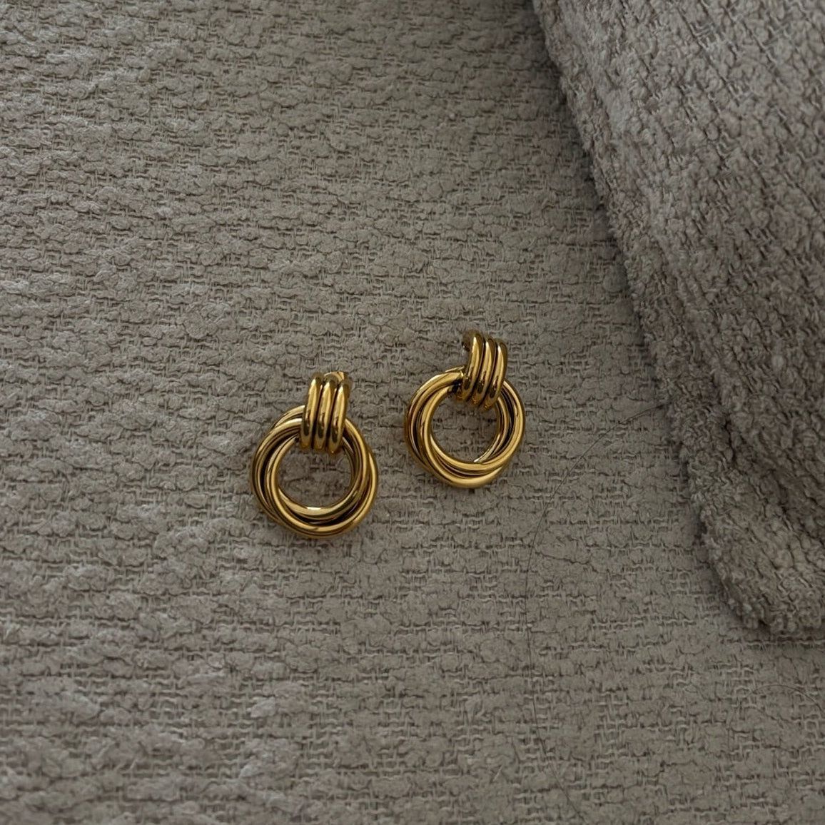Knot Earrings